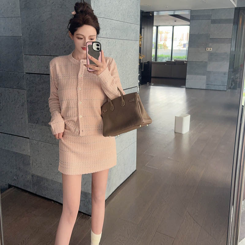 Wool skirt suit