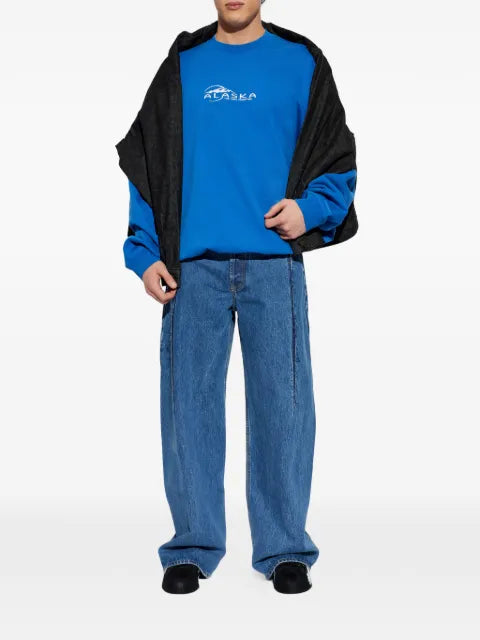 VETEMENTS slogan-embroidered sweatshirt