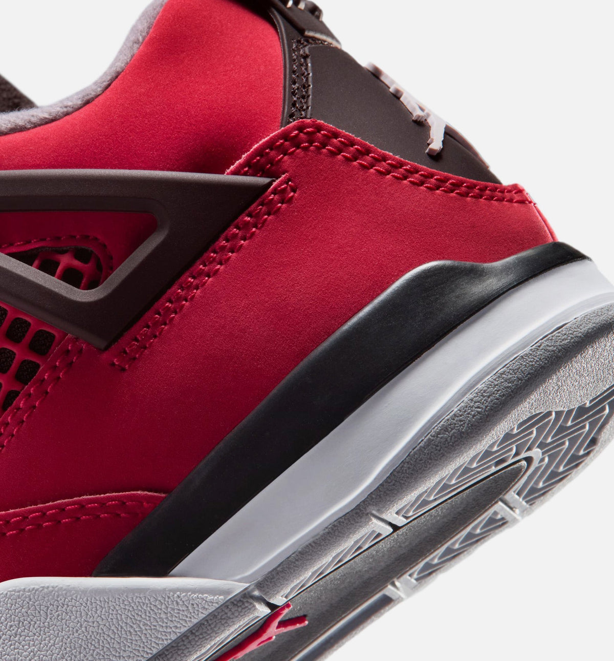 Air Jordan 4 Retro Toro Bravo – Preschool Lifestyle Shoe in Fire Red/White/Black/Cement Grey