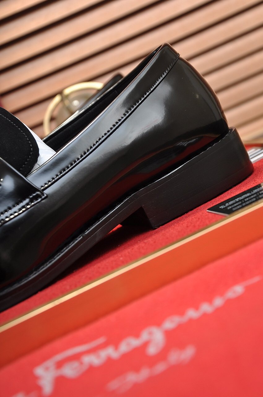 Salvatore Ferragamo Black Bit Loafers - Stacked Heel
