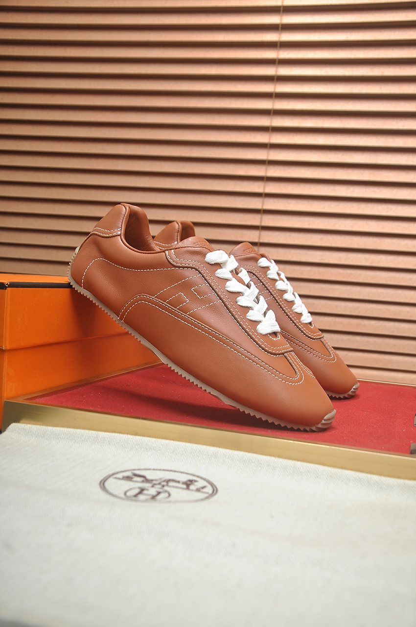 Hermès Low-Top Lace-Up Sneakers